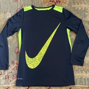Youth medium Nike dri-fit long sleeved shirt